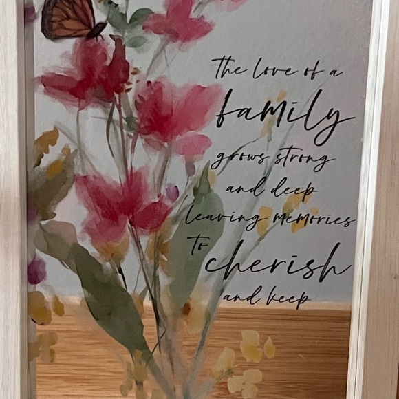 Framed Painting on Glass Wall Hanging - Family and Cherished Memories - Picture 2 of 7